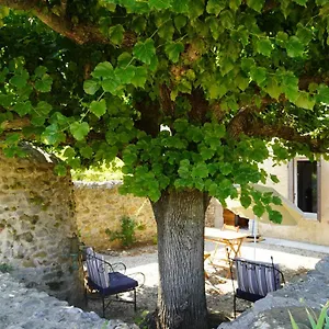  Séjour chez l'habitant La Maison Des Secrets